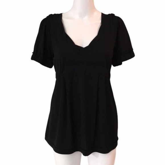 Marc Jacobs Tops - MARC JACOBS Black V-Neck Short Sleeve Blouse
